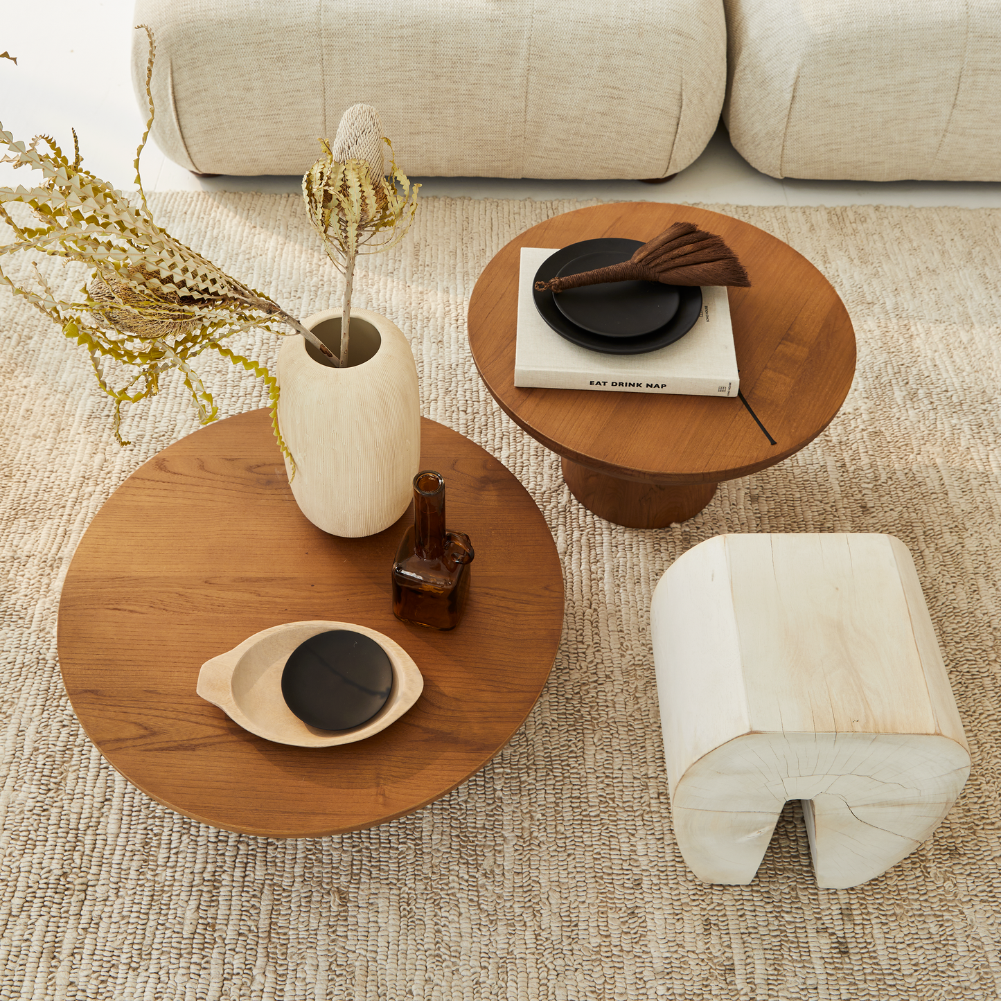Coffee table ronde en bois de sunkai fait-mainMaison Bloom Concept