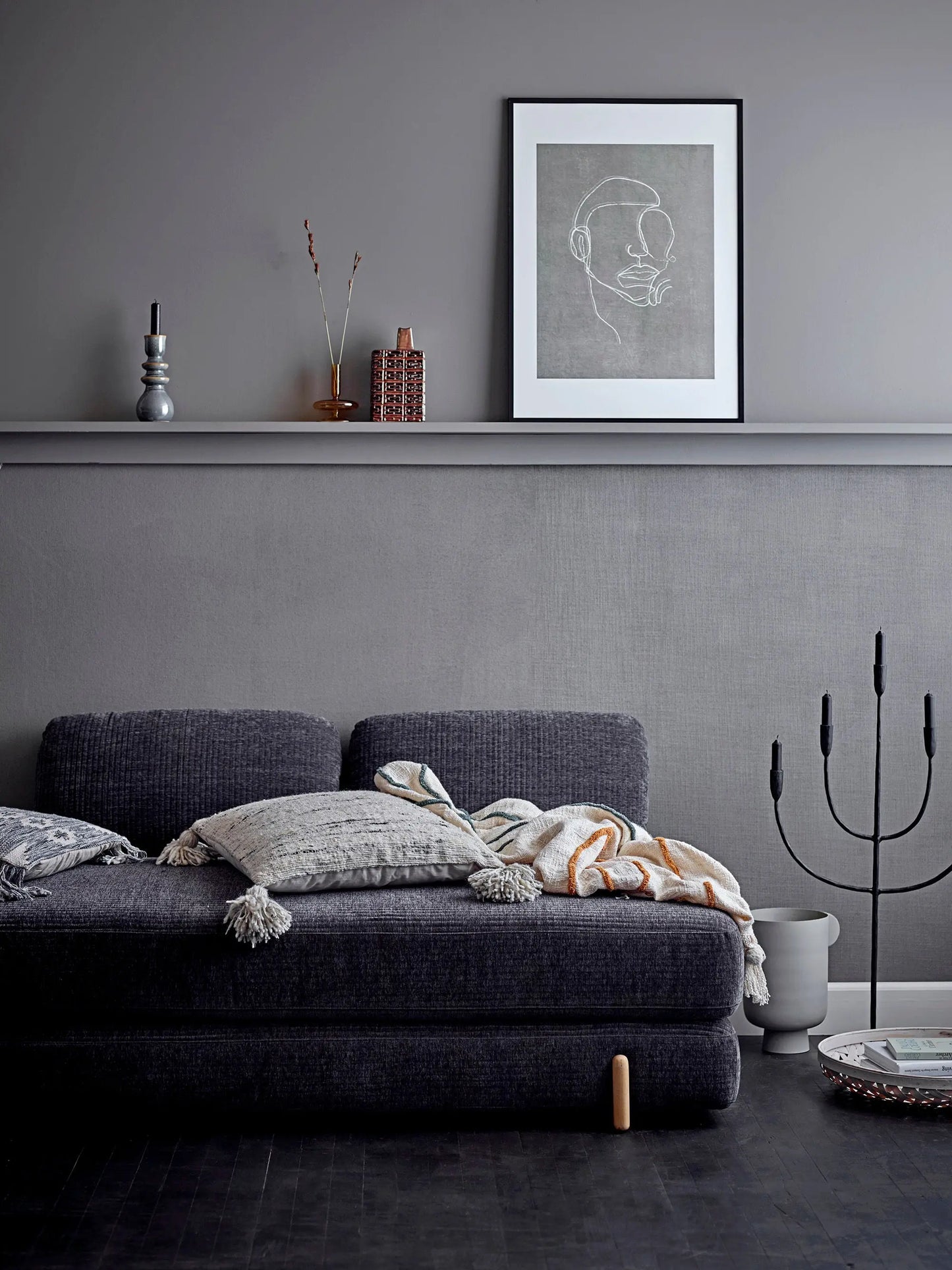Vase en metal gris - CALIMaison Bloom Concept