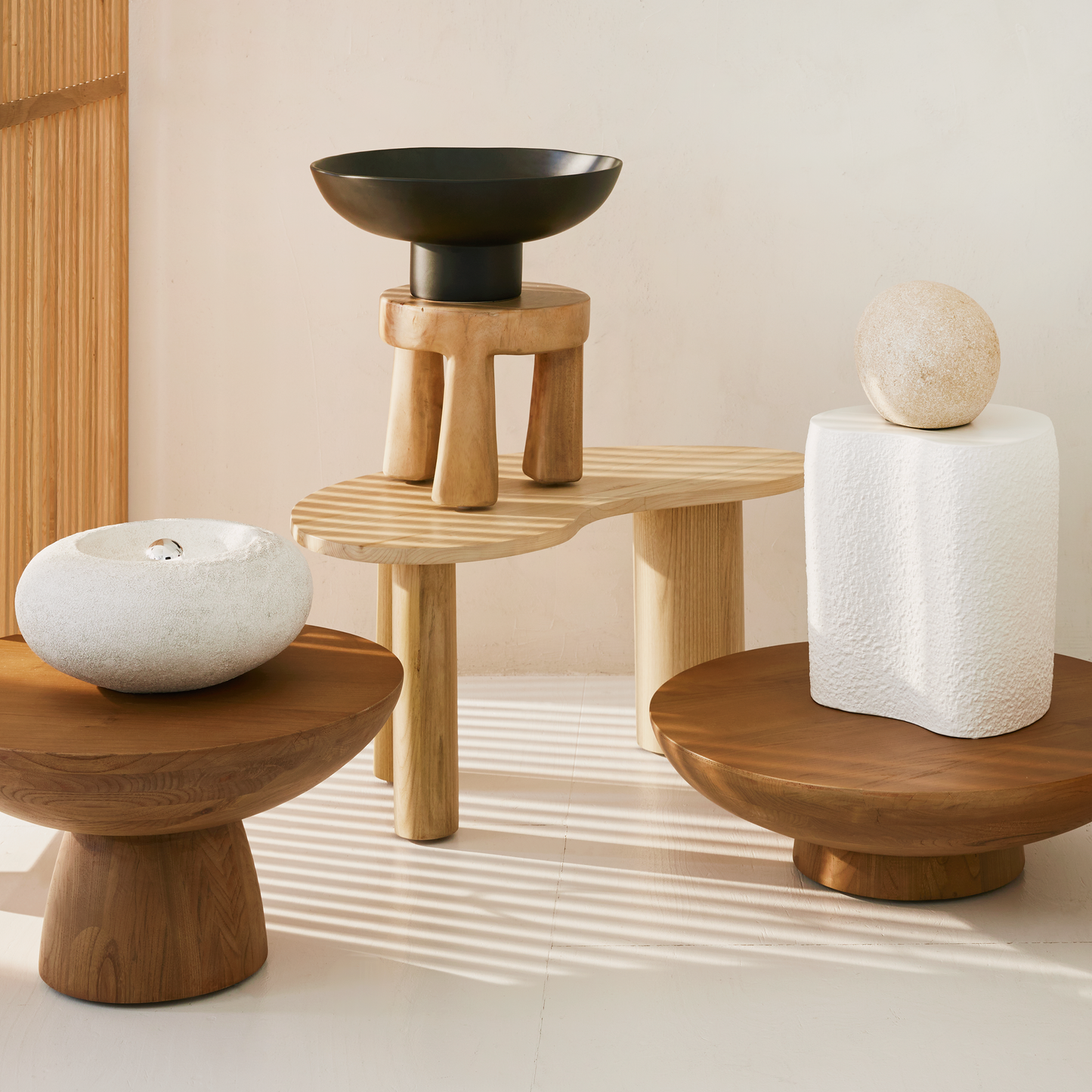 Coffee table ronde en bois de sunkai fait-mainMaison Bloom Concept 