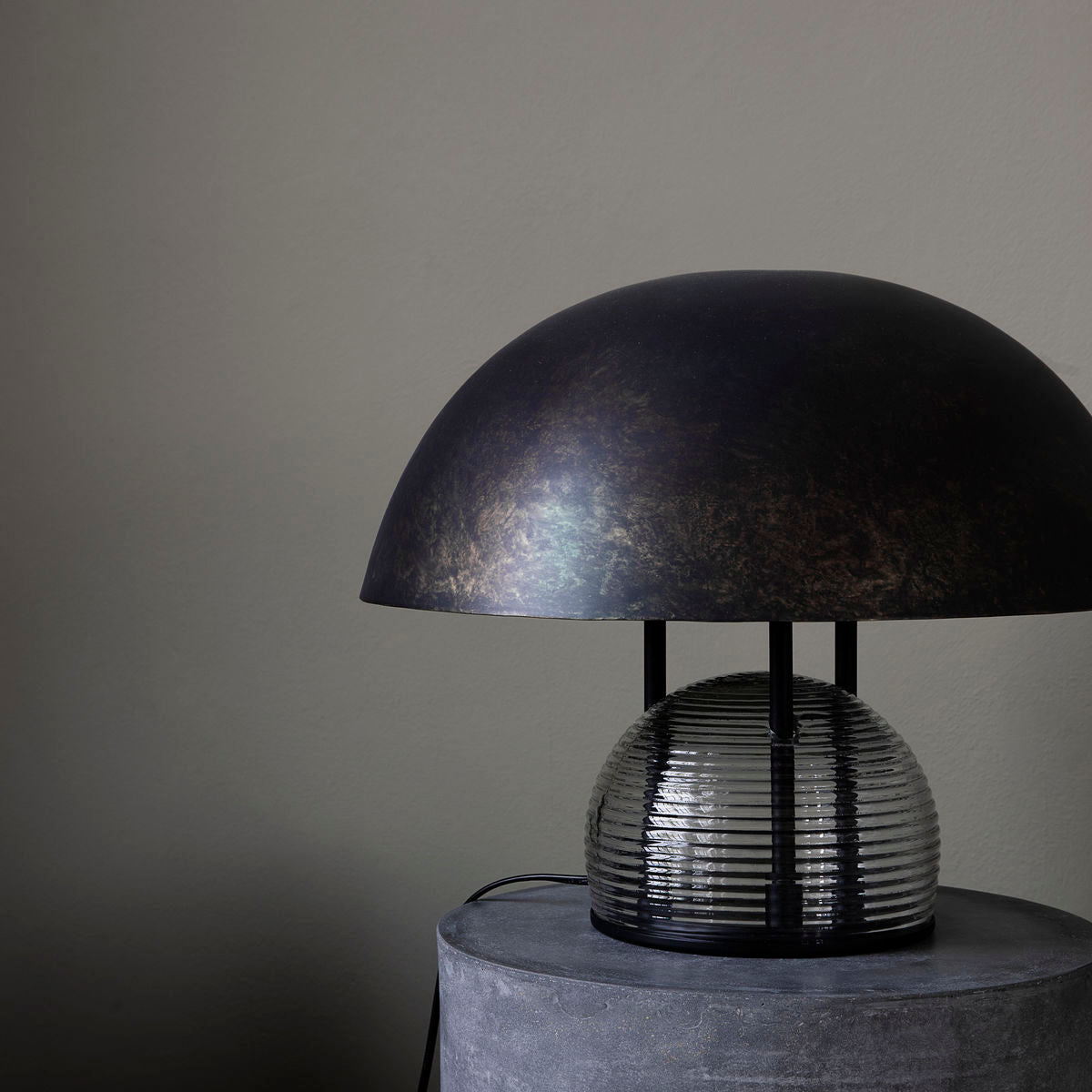 Lampe de table marron antique - UMBRAMaison Bloom Concept 